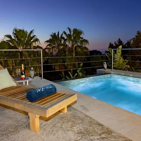 In Cala Salada Sleeps 14 Villa Sant Antoni de Portmany