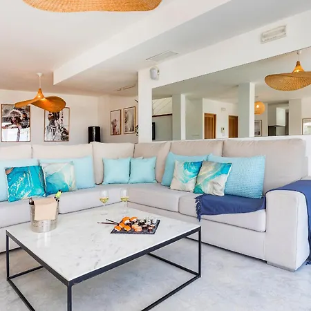 Villa In Cala Salada Sleeps 14